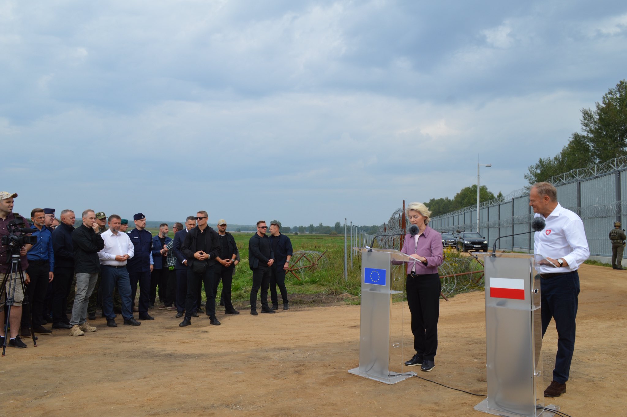 Białoruscy pogranicznicy wysłuchali konferencji prasowej premiera RP