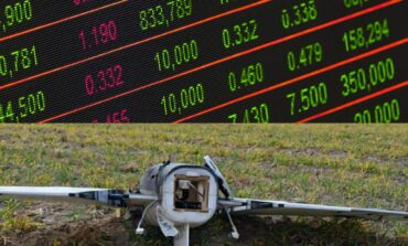 Spadek akcji na GPW i słabszy złoty. Efekty rosyjskiej prowokacji