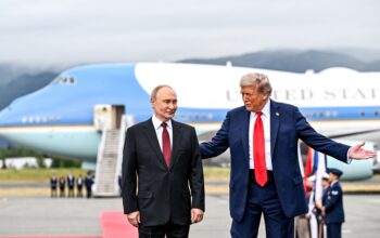 „Kowal zawinił, a Cygana powiesili”. Kogo Trump obwini za fiasko swoich zabiegów wokół Putina