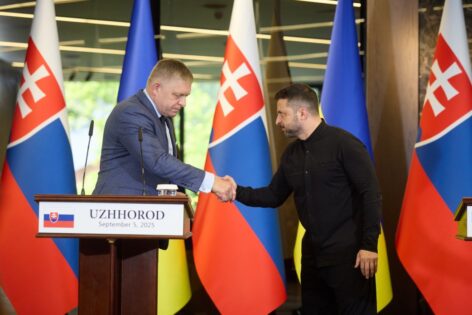 Spotkanie Zełenskiego z Ficą. Słowacja wspiera Ukrainę w jej dążeniu do UE