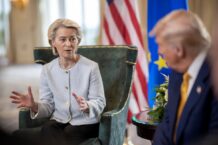 Krytyka Trumpa przyniosła efekty. Komisja Europejska przyspieszyła pożegnanie się z rosyjską ropą i gazem