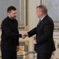 Wołodymyr Zełenski i Lars Løkke Rasmussen