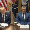 Donald Trump i szef Pentagonu Pete Hegseth. Fot: PrtSc/x.com/POTUS