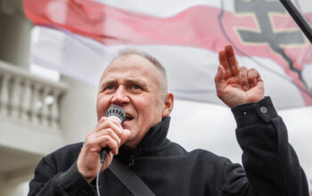 Wyważył drzwi i wyskoczył. Ułaskawiony Statkiewicz uprowadzony na granicy!