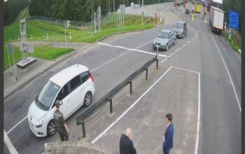 Dramat na granicy. Uwolnieni więźniowie odmawiają wyjazdu z Białorusi! (WIDEO)