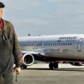 Collage / fot: Aeroflot / yaplakal.com