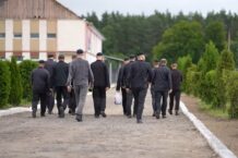 Łukaszenka wypuszcza trzech Polaków z więzień. Na wolności 52 zakładników reżimu!