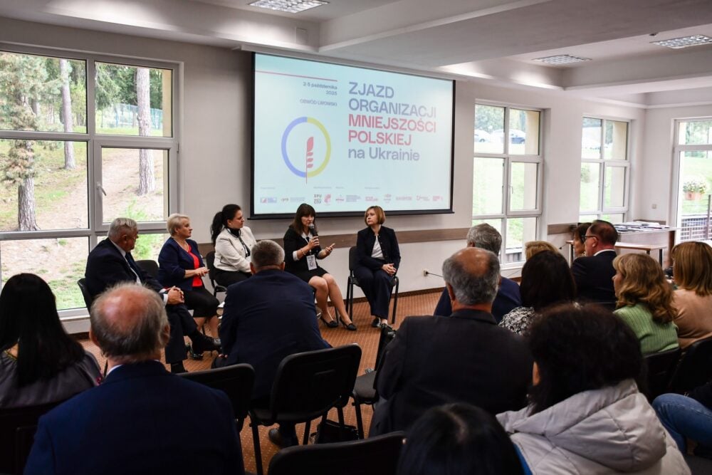 Zjazd Organizacji Mniejszości Polskiej na Ukrainie. Fot: Centrum Kultury Polskiej i Dialogu Europejskiego w Iwano-Frankiwsku