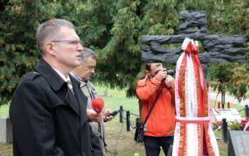 Poczobut i zaorane cmentarze. Raport o niszczeniu polskiej pamięci na Białorusi