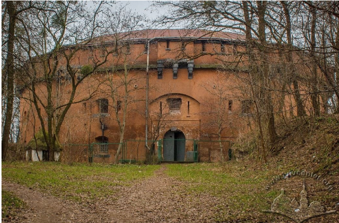 Wieża nr 1, w której mieścił się magazyn biblioteki / zdjęcie Centrum Historii Miejskiej