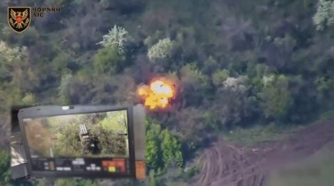 45 mln dolarów poszło z dymem! Celniej trafić po prostu nie mogli [ZOBACZ]