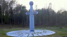 Ostatni cios we wspólną pamięć. Stojący na drodze do granicy pomnik powstania styczniowego zniknął! Ostatni cios we wspólną pamięć. Stojący na drodze do granicy pomnik powstania styczniowego zniknął!
