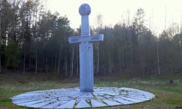 Ostatni cios we wspólną pamięć. Stojący na drodze do granicy pomnik powstania styczniowego zniknął!