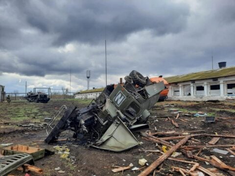 W Pokrowsku Rosjanie chcą nakryć Ukraińców czapką. Atakują jednak śmiertelnie chorzy i bezzębni