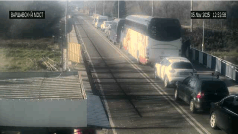 Tysiące ludzi utknęło na granicy. Kolejka rośnie z godziny na godzinę!