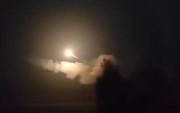 Spalą je wszystkie?! Rafineria w płomieniach, ale lista jest dłuższa