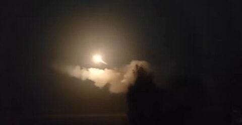 Spalą je wszystkie?! Rafineria w płomieniach, ale lista jest dłuższa