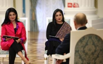 Putina zapytano, dlaczego bombarduje swoich „rodaków”. Udał, że nie zrozumiał pytania i zaczął kręcić