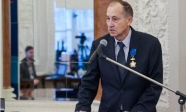 Nawet Łukaszenka zabiegał o jego poparcie. B. prezes Związku Polaków na Białorusi uhonorowany przez prezydenta!