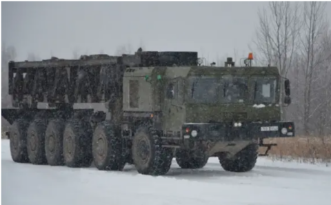 To nie był blef Łukaszenki. Jest potwierdzenie. Oresznik już przy granicy!