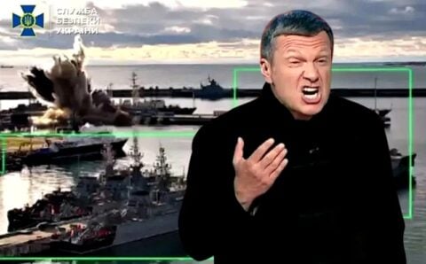 Sołowiow w histerii z powodu zniszczenia okrętu. Milczeć o tym!