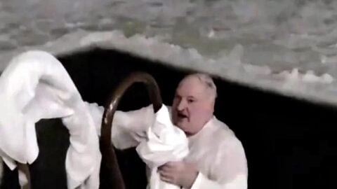 150-kilogramowy Łukaszenka w przeręblu! Tylko coś tu nie tak… (WIDEO)