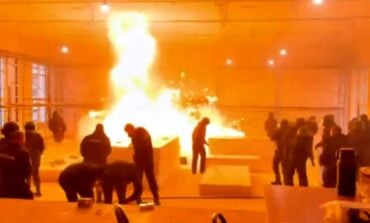 Wybuch granatu w gmachu MSW! Są ofiary (WIDEO)