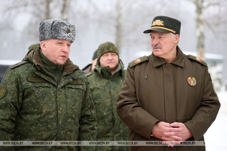 Wiktor Chrenin i Aleksander Łukaszenka. Zdjęcie: BelTA