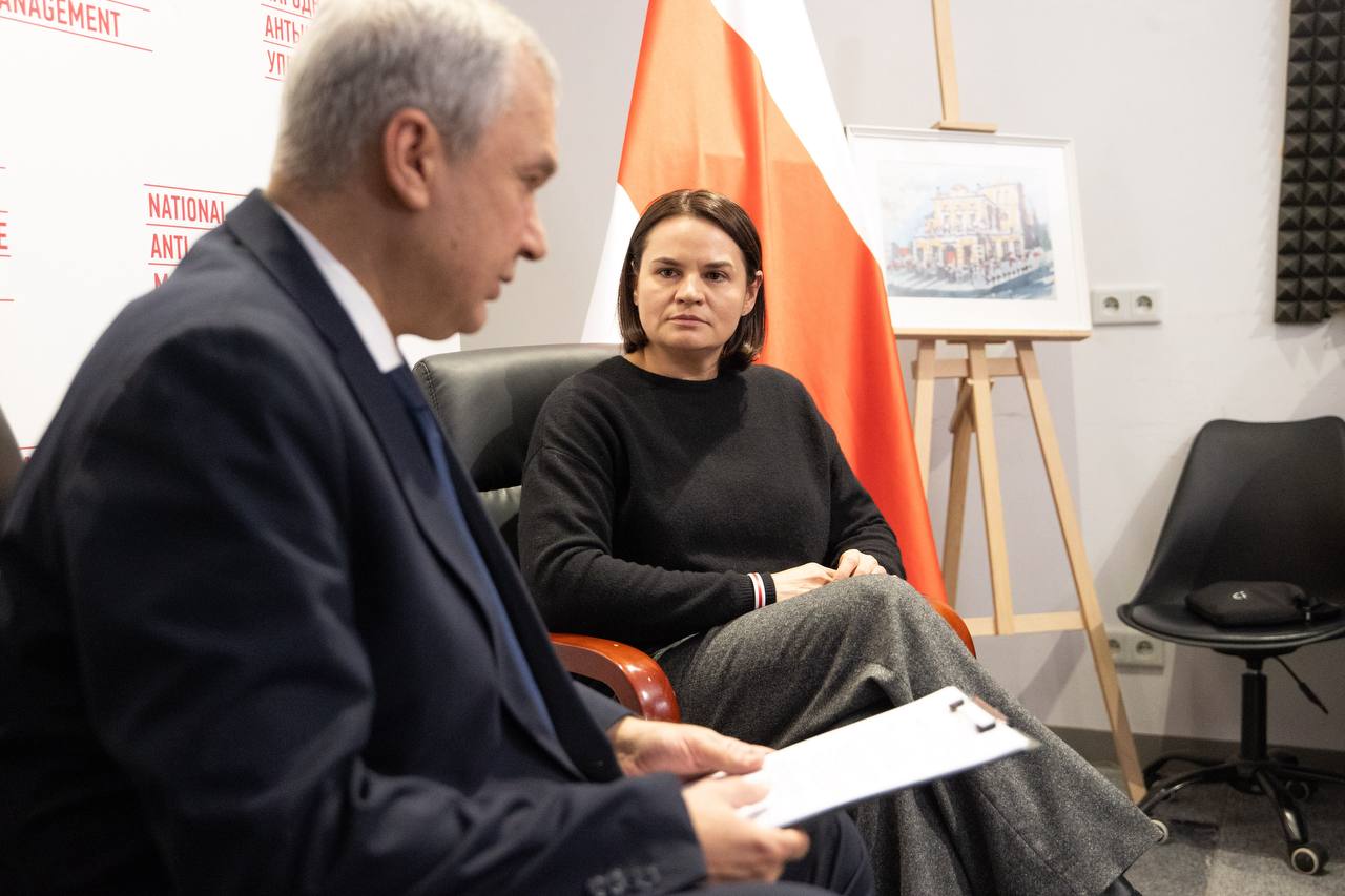 Już oficjalnie. Biuro Cichanouskiej w Warszawie, ale to Wilno ma pozostać „centrum dyplomatycznym”