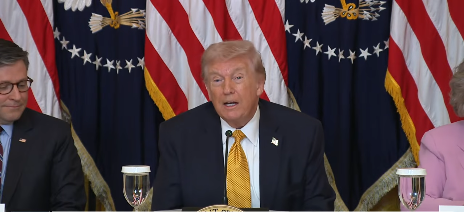 Donald Trump podczas lunchu w Centrum Trumpa-Kennedy'ego