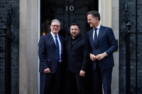 Wielka Brytania udzieli Ukrainie wieloletniej pomocy wojskowej. Zełenski i Starmer zawarli umowę