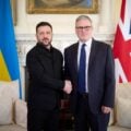 Wołodymyr Zełenski i Keir Starmer