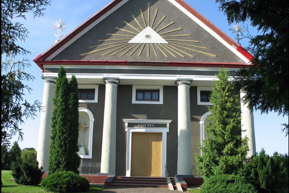 Kościół parafialny w Wielkich Ejsymontach. Fot. T. EjsmontLudwik Olczyk - Praca własna