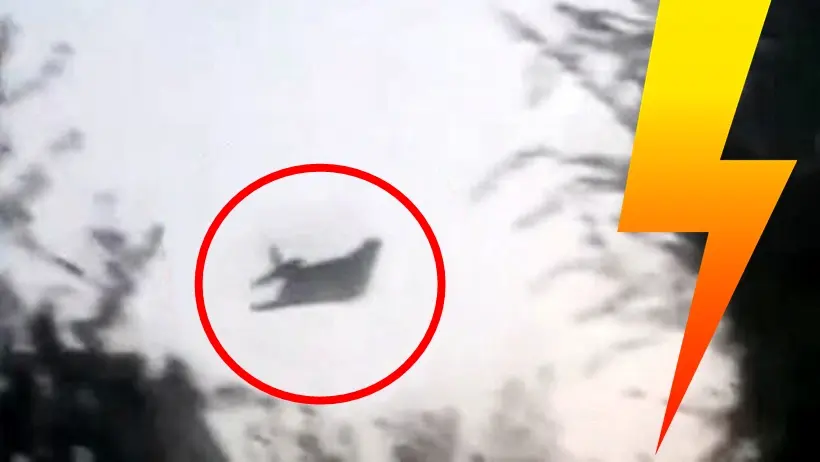 Tylko przemknął! Pierwszy V-dron uderzył (WIDEO)