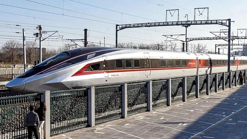 800 km/h w 5 sekund! Latający pociąg pobił rekord