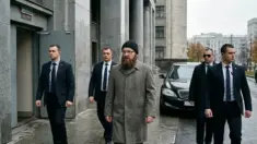 Rozkaz do generałów: Wszyscy zapuścić brody!
